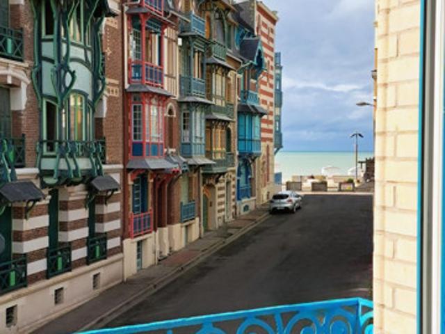 Appartement quartier plage avec balcon