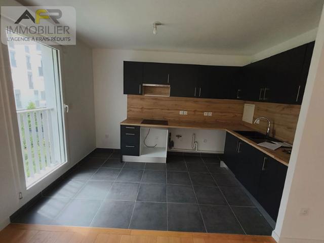 Appartement RDC 102 m2 5 pièces