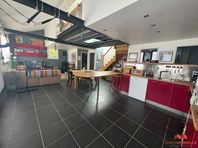 Appartement RDC 103 m2 5 pièces