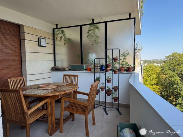 Appartement RDC 114 m2 5 pièces