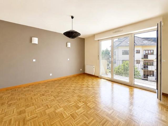 Appartement RDC 117 m2