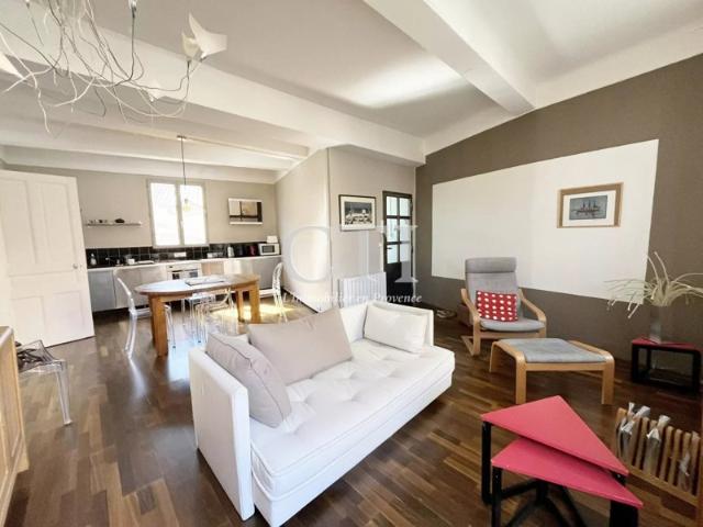 APPARTEMENT intra muros 2ème étage sans travaux