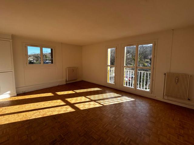 Appartement RDC 69 m2 3 pièces
