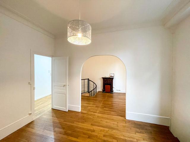 Appartement RDC 74 m2 3 pièces