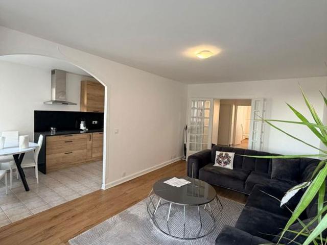 Appartement RDC 82 m2 4 pièces