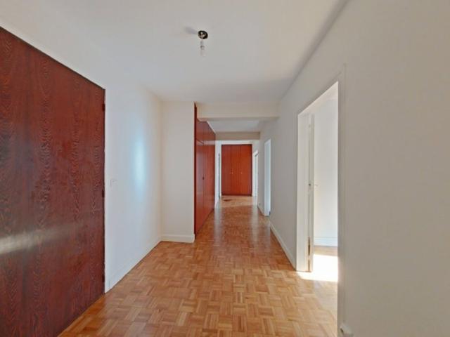 Appartement RDC 90 m2 4 pièces