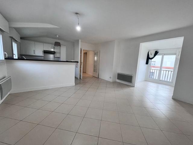 Appartement RDC 96 m2 4 pièces