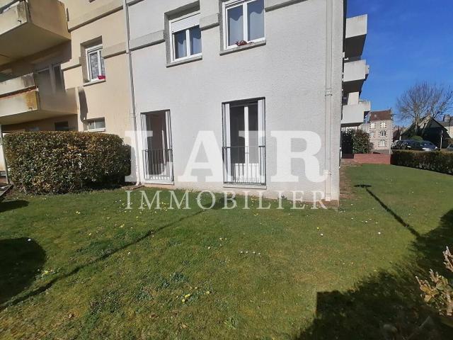 Appartement RDC et terrasse 3 chambres ARGENTAN réf: E13490