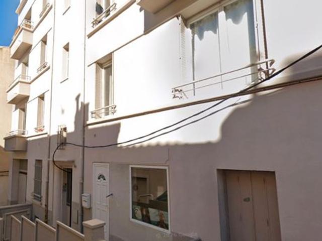 Appartement RDC subdiviser en 2 T2 loué 13007