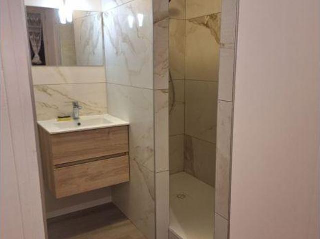 Appartement rénové centre ville d'Issoire