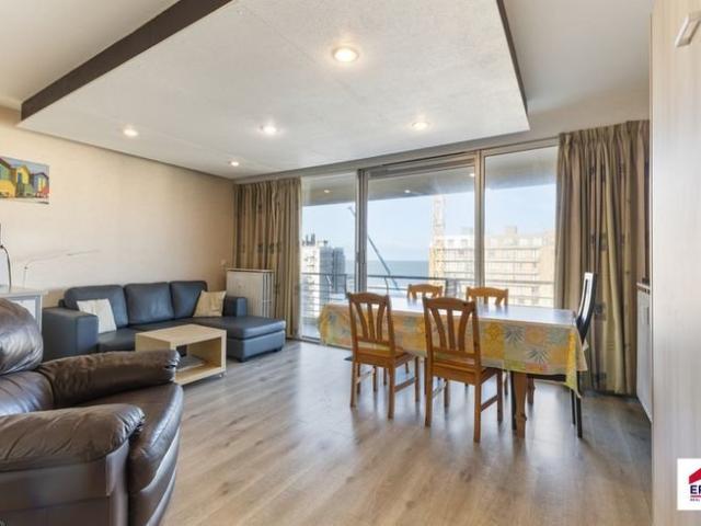Appartement rénové à vendre à Nieuwpoort !