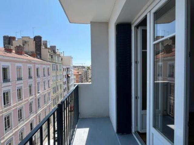 Appartement rénové à Lyon à louer Locagestion, expert en gestion locative