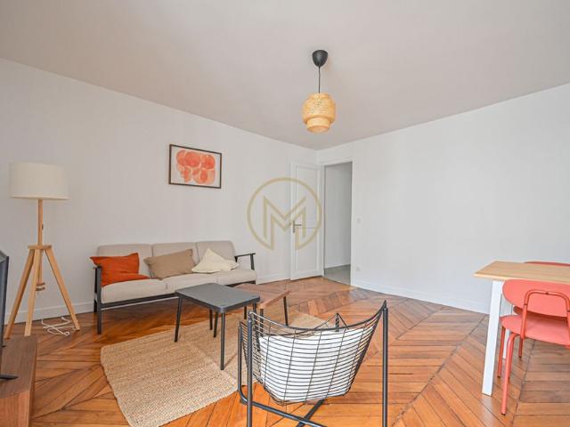 Appartement rénové au coeur du Sentier