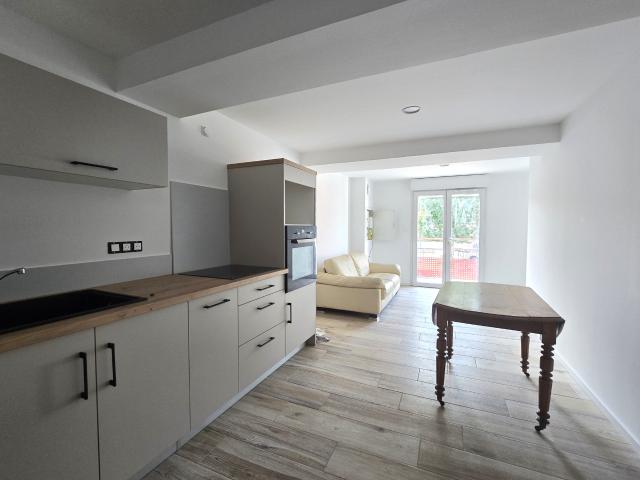 Appartement rénové au centre ville de Saint Palais