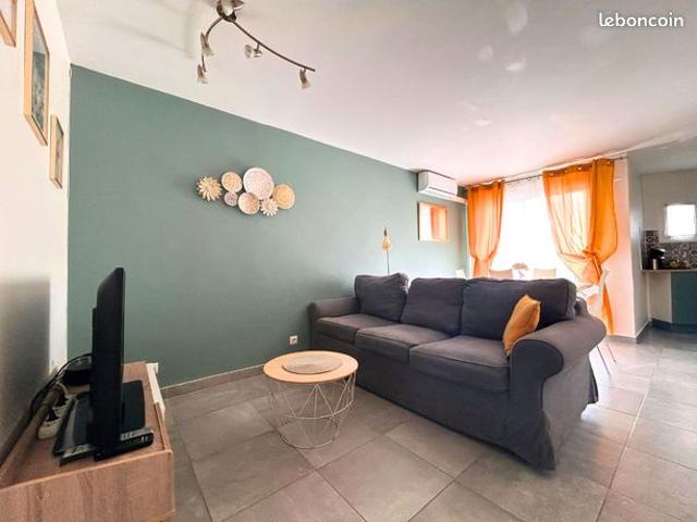 Appartement rénové au Grau du Roi 200m plage