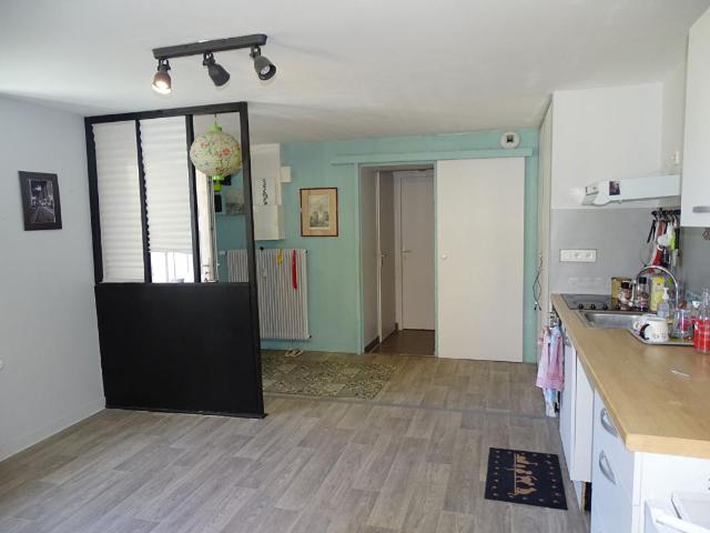 Appartement rénové avec 3 chambres de 117 m² habitable à Moirans en Montagne