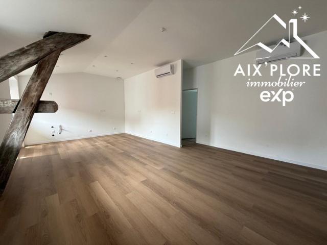 Appartement rénové de 87 m² avec garage – Coeur de Yenne