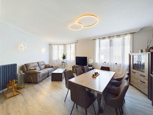 Appartement rénové HYPER CENTRE T4 99.5 m² avec cave Valence