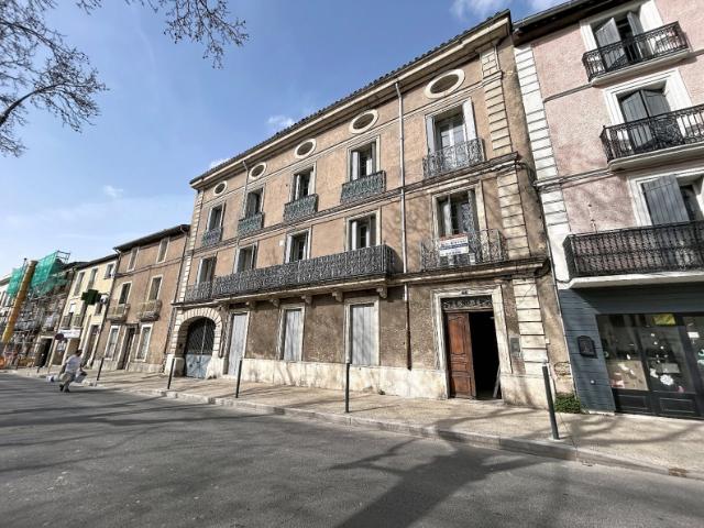 Appartement rénové MONTAGNAC