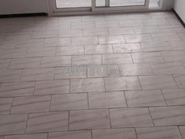 Petite pièce/Vide/Propre/Ensoleillée/Centre Maarif