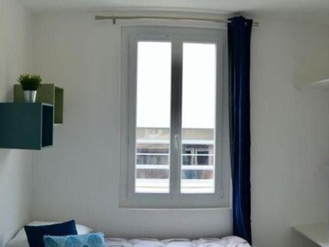 Appartement rénové Rive Droite Idéal étudiant ou jeune actif
