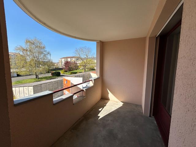 Appartement rénové T2 Proche du Parc de moine