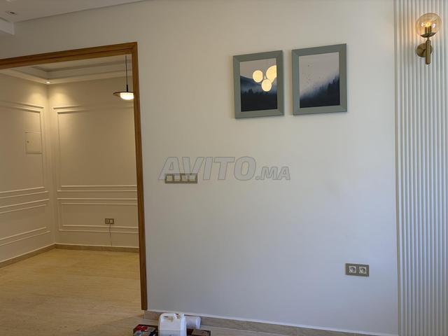 Appartement récemment rénové à louer sur Ibn Badis