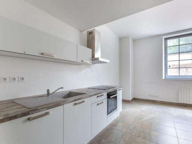 Appartement récent avec piscine 42 m2 – Lyon