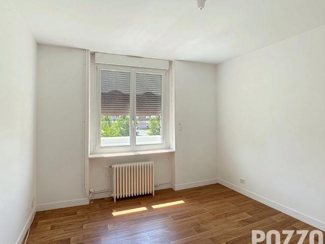 APPARTEMENT RECENT F4 AVRANCHES 4 pièce s 71 m2