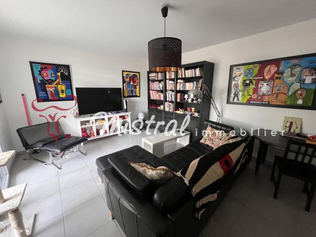 APPARTEMENT RECENT TYPE P3 PROCHE CENTRE 2 PARKINGS