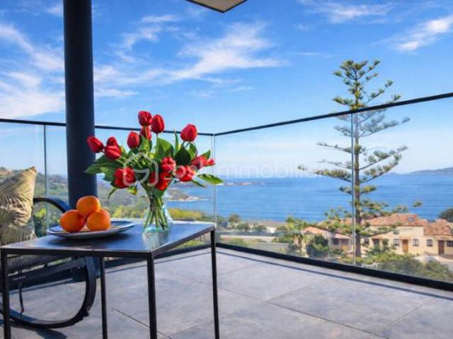 Appartement récent vue mer panoramique