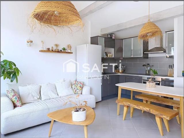 Appartement refait à neuf avec terrasse