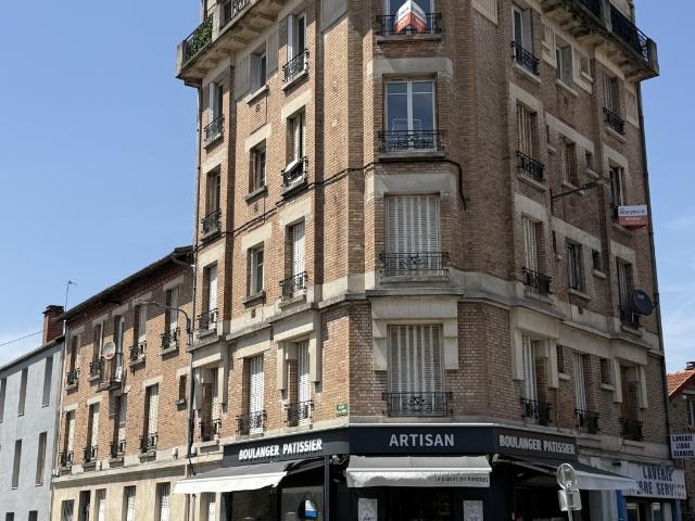 APPARTEMENT REFAIT A NEUF