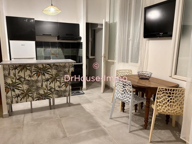 APPARTEMENT T2 REFAIT A NEUF