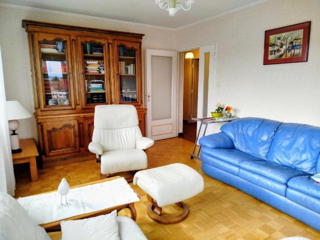 Appartement Résidence de type 5 avec cave et garage 94m² Vesoul