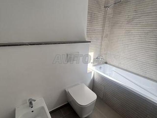 Appartement résidence fermée bien ensoleillé