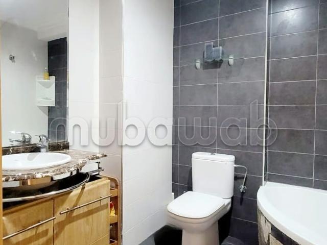 Appartement resisdence fermeé ave grand balcon