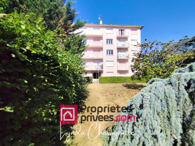Appartement T4 à Riorges 71m2 vue dégagée entièrement rénové