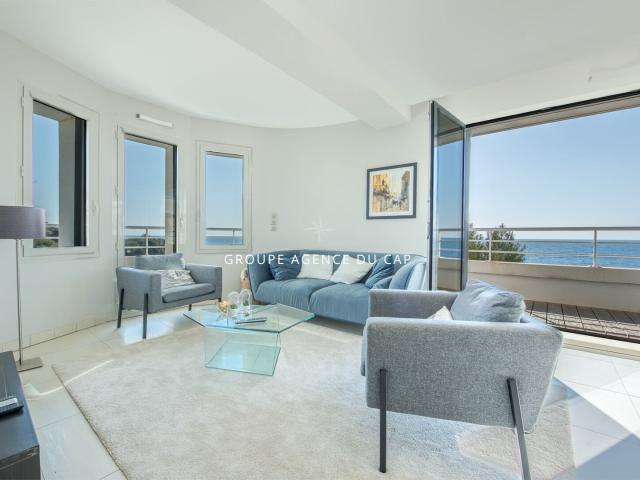 Appartement Rooftop Vue Mer Panoramique À Agay 147m² Saint Raphaël
