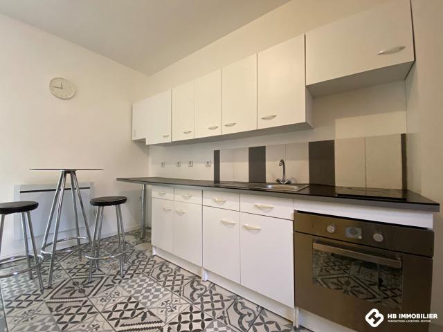 Appartement Roanne 1 pièce 27 m2