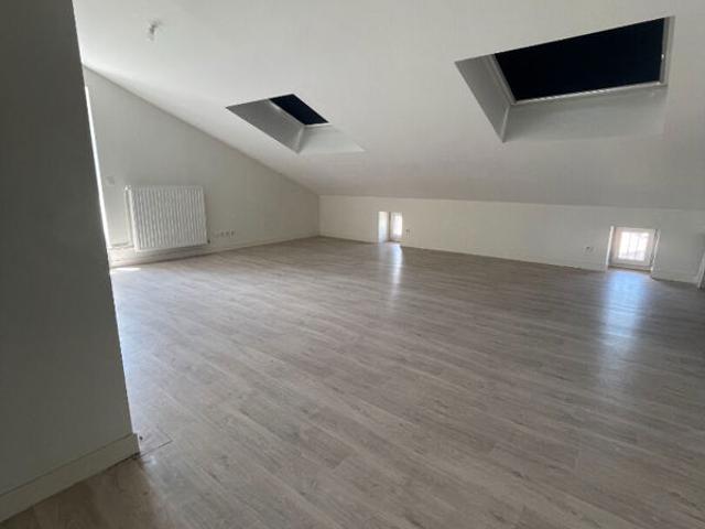 Appartement ROCHE LA MOLIERE 3 pièce s 64.55 m2