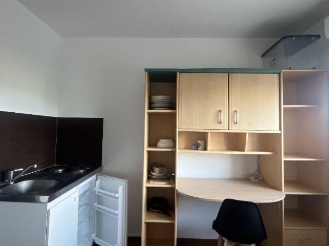 Appartement Rodez 1 pièce s Studette Meublée 11.51m²
