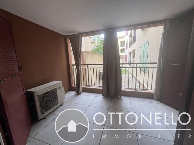 Appartement ROQUEBRUNE SUR ARGENS