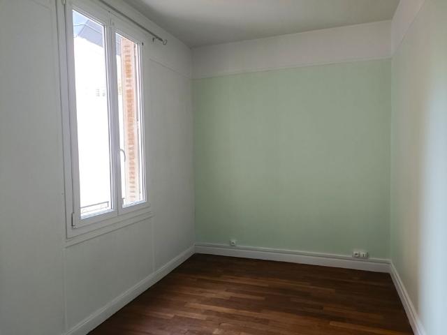 Appartement RUE ALBERT REVILLE