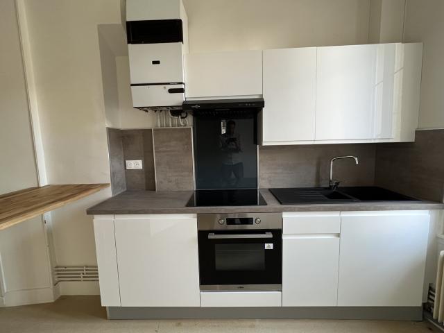 Appartement RUE HENRI IV