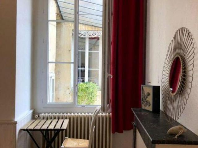 Appartement rue St Etienne Bordeaux St Seurin