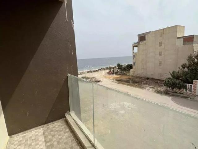 Appartement S+3 à Chott Mariem