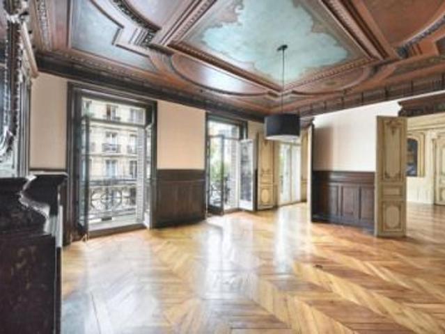 Appartement • Saint Vincent de Paul Lariboisière