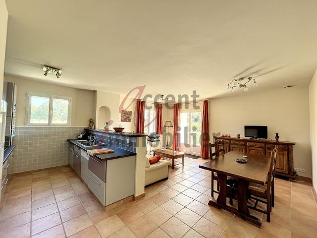 Appartement Saint Andiol 3 pièce s 74.5 m2