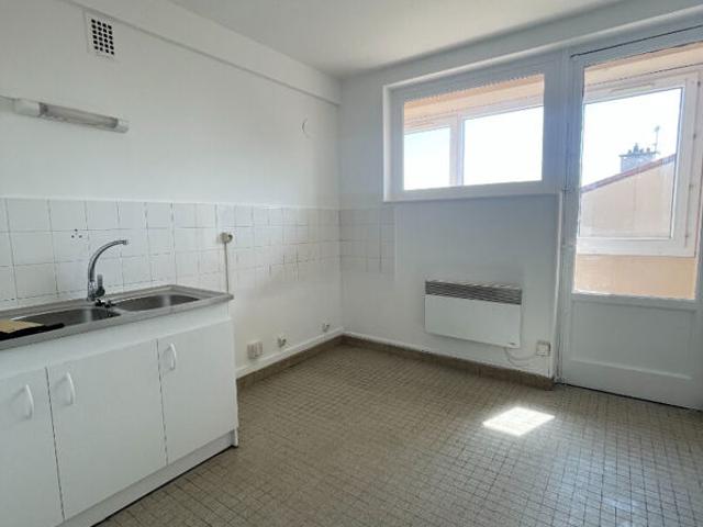 Appartement Saint Bonnet le Chateau 4 pièce s 69 m2